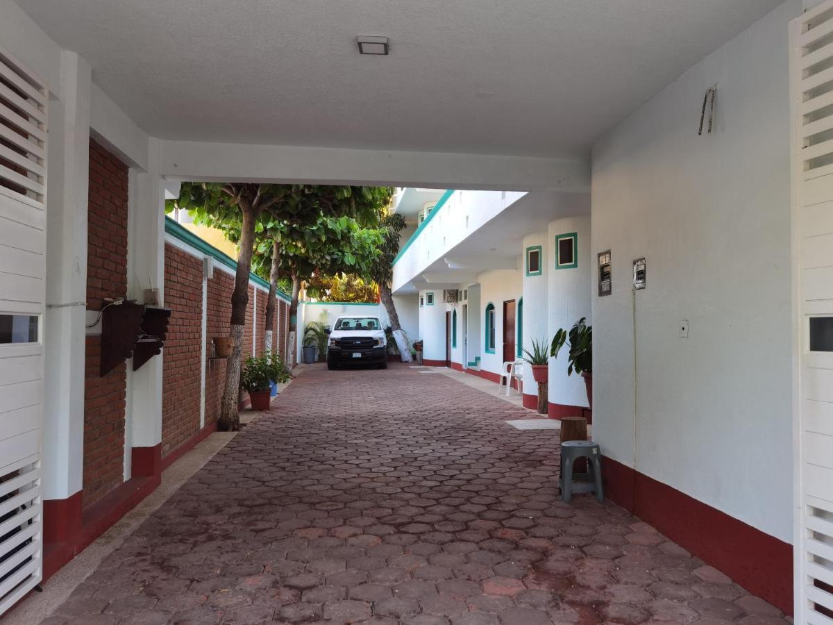 Hotel Gamito Puerto Escondido  Bagian luar foto
