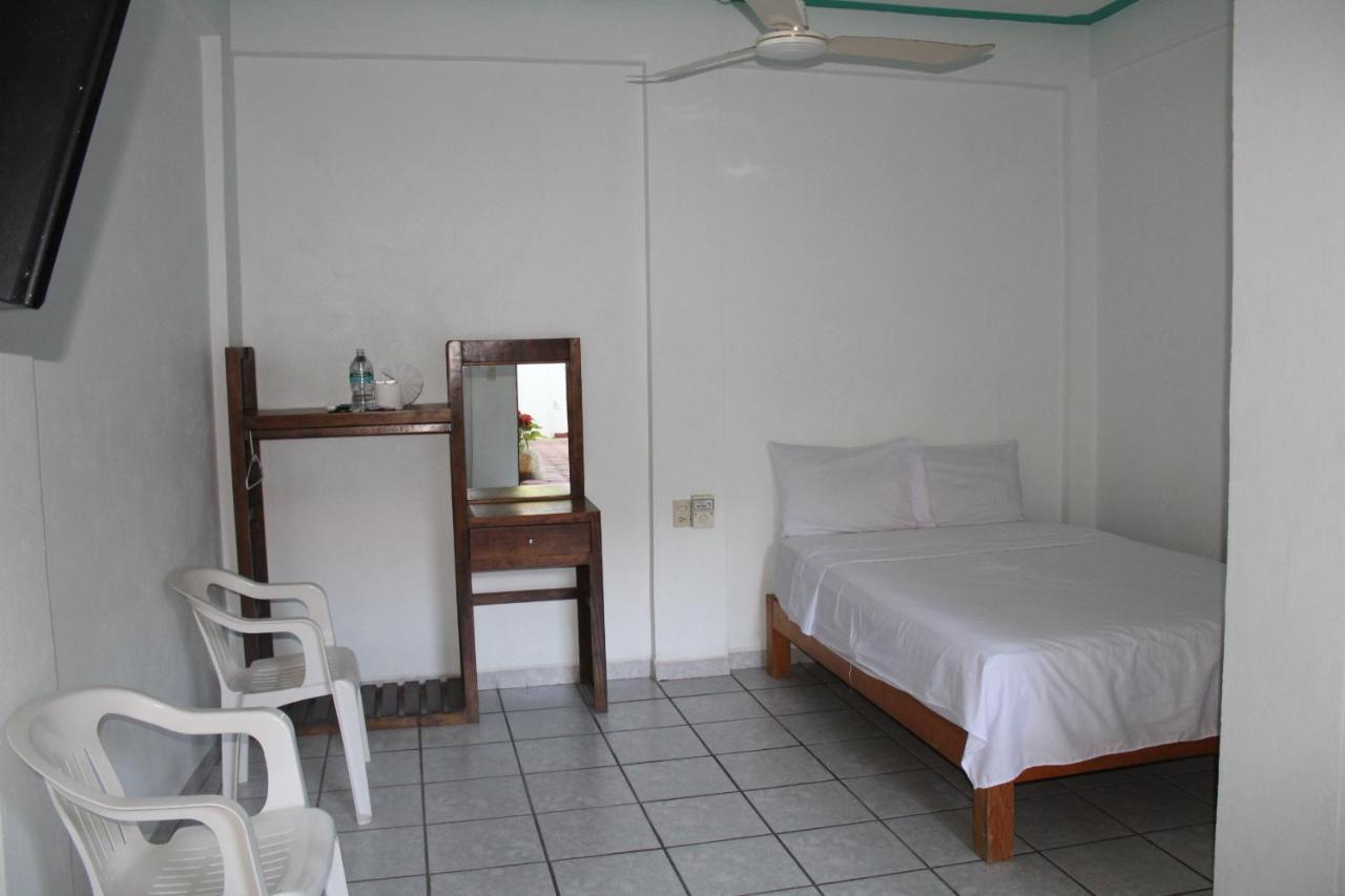 Hotel Gamito Puerto Escondido  Bagian luar foto