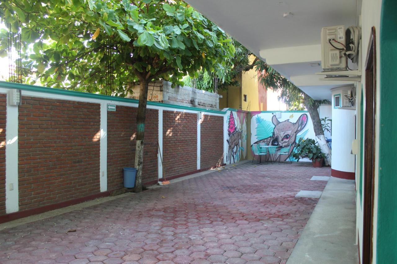 Hotel Gamito Puerto Escondido  Bagian luar foto
