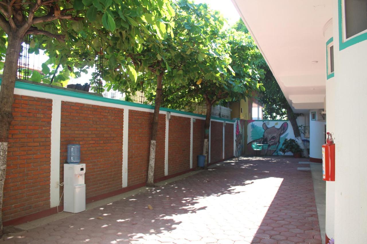Hotel Gamito Puerto Escondido  Bagian luar foto
