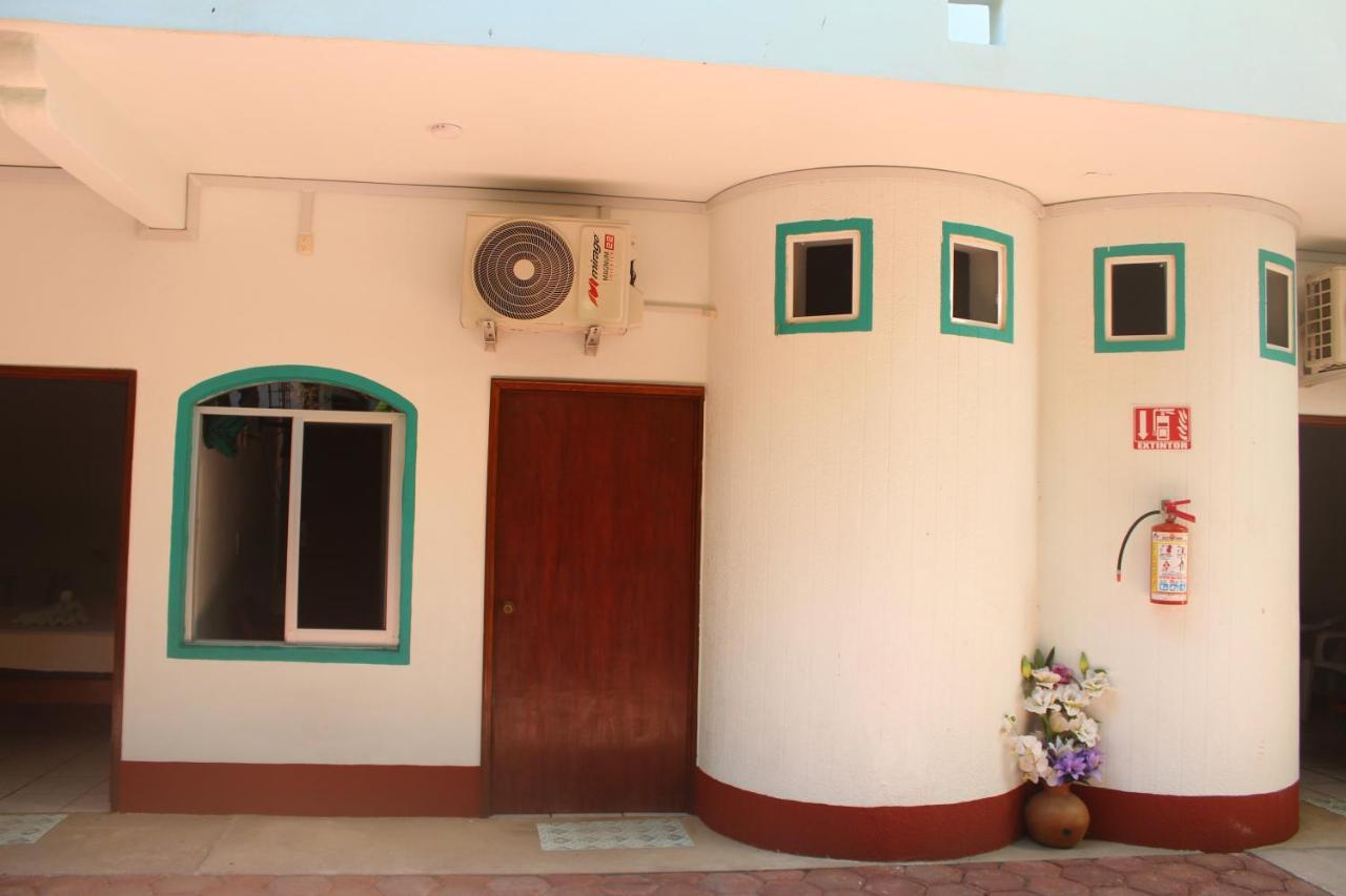 Hotel Gamito Puerto Escondido  Bagian luar foto